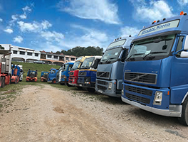 Used Trucks / Used Plant Machinery / Used & New Trailer Sales